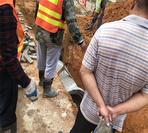 东莞水泥制品-水泥管 水泥涵管 混凝土排水管 企口式管-建兴水泥制品厂