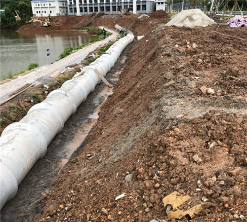 东莞钢筋混凝土排水管-洪梅钢筋混凝土道路排水管-建兴水泥制品厂